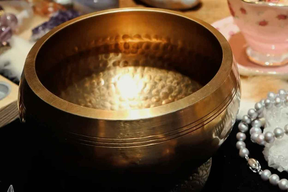 Crafting Connection: Handmade Singing Bowls as Bridges between Mind, Body, and Spirit