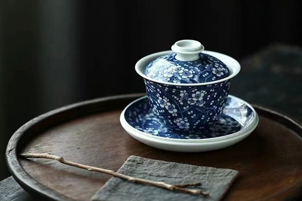Porcelain Perfection: The Craftsmanship of Chinese Blue and White