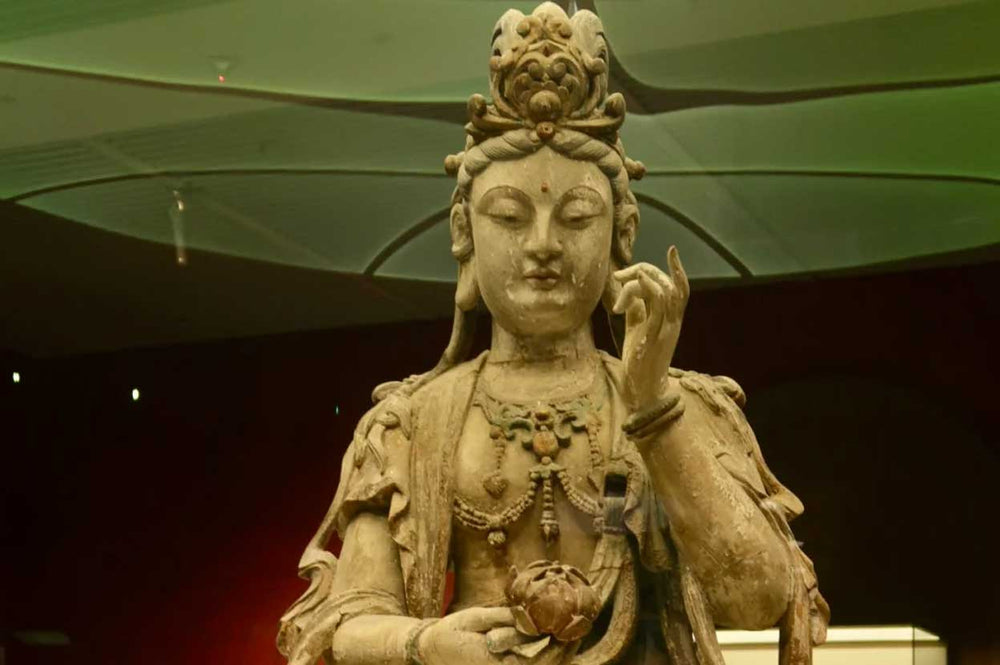 Lotus Blooms of Wisdom: Chinese Buddha statues