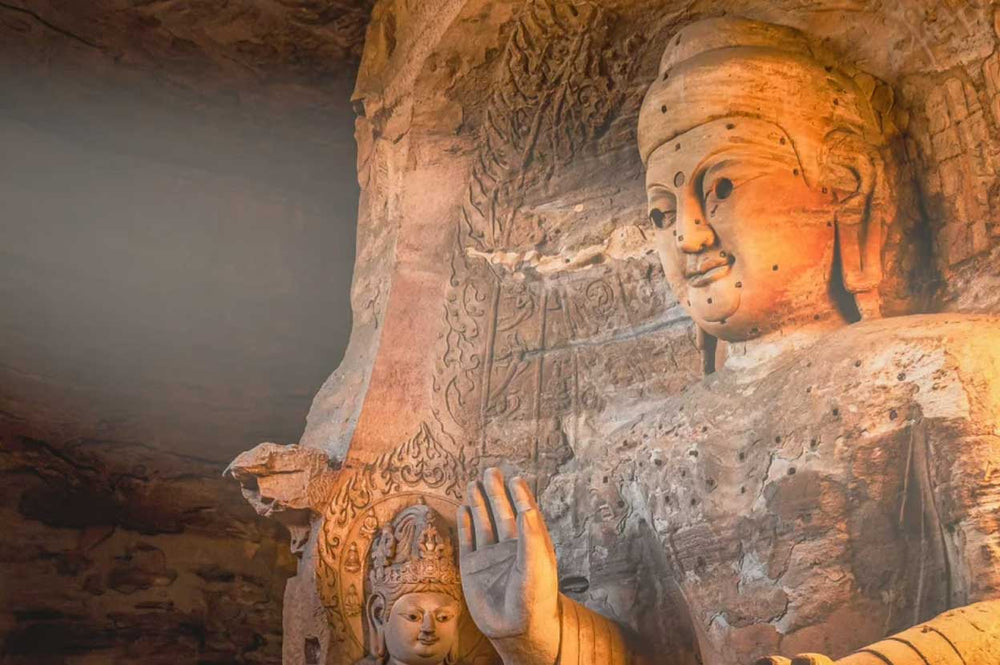 Discover the Serenity of Yungang Grottoes' Giant Buddha