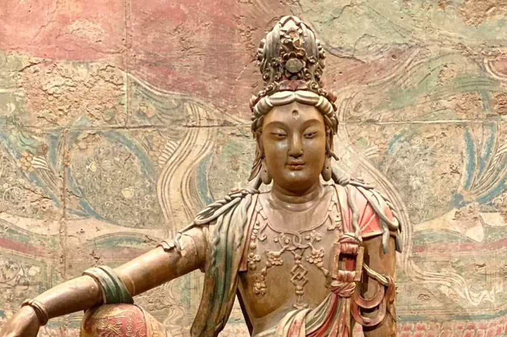 Delicate Heritage: Han Dynasty Jade Buddha Artistry