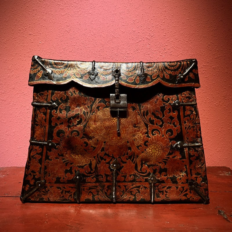 Painted Zhipazha Tibetan Leather Box puretibetan