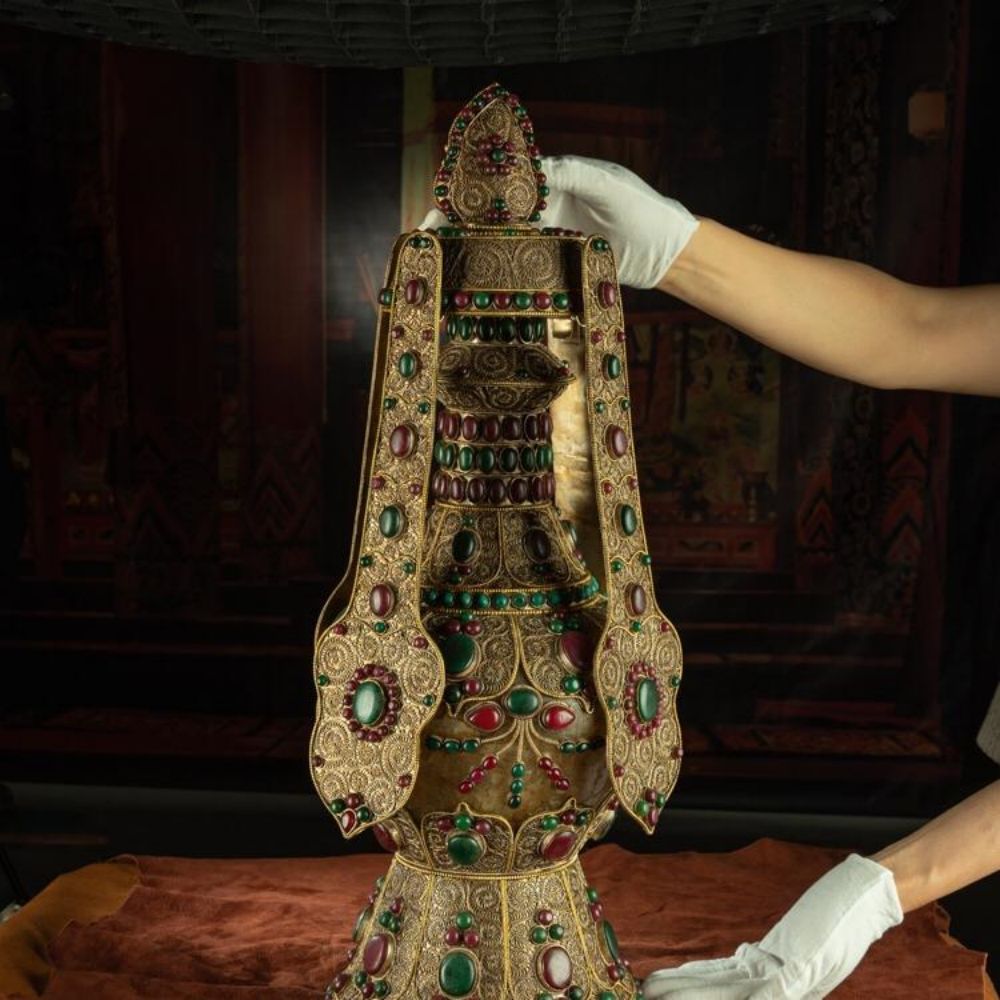 Qing Dynasty  Eternal Longevity Precious Vase Tibetan Colossal Edition Silver Filigree With Inlaid Gemstones Riwoche Monastery Pure Tibetan