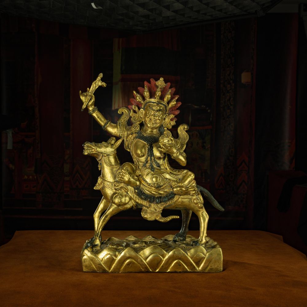 Qing Dynasty Statue of Goddess of Auspiciousness Antique Tibetan Buddhist Statue Pure Gold Tibet