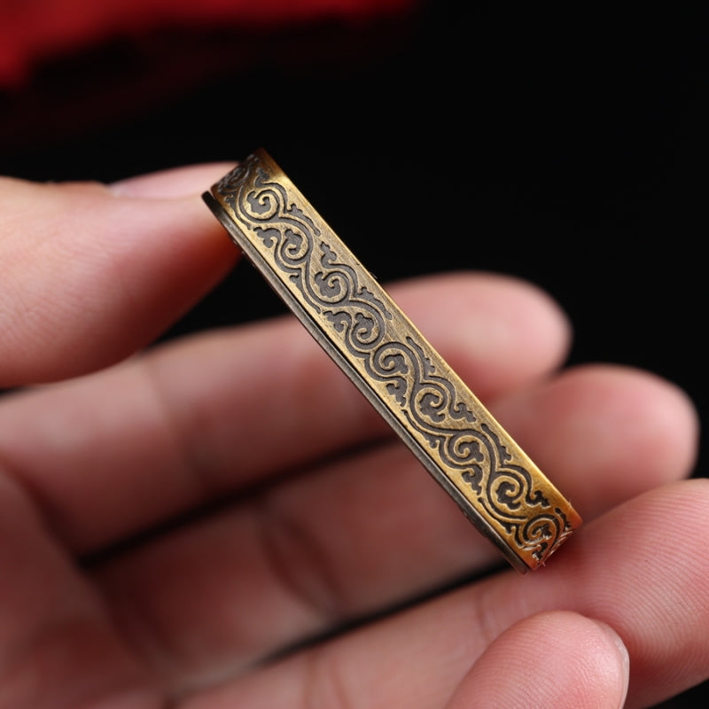 Tibetan Thangka Pendant Gilding Craft Black Gold puretibetan